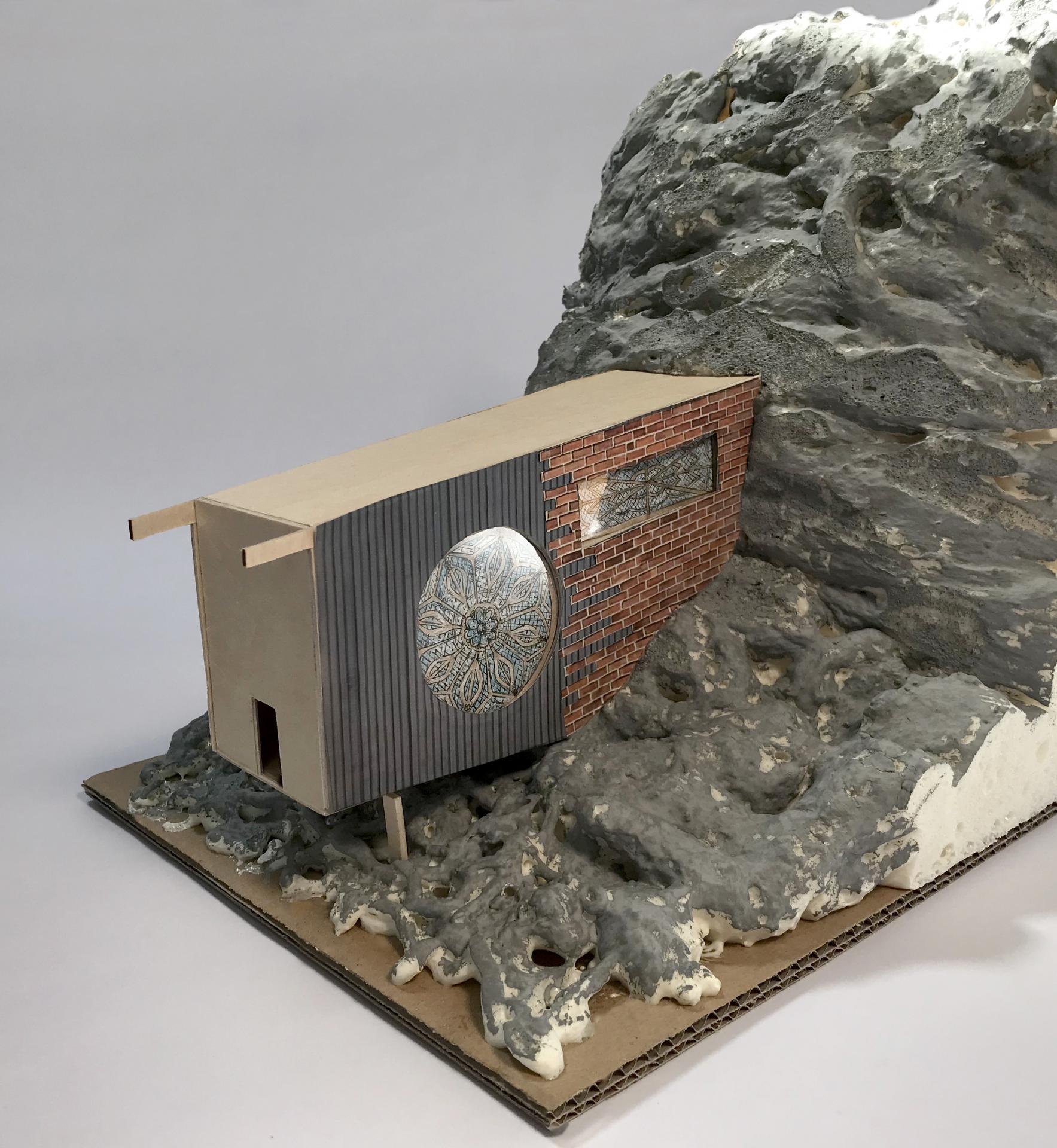 Bella Clifford | Pre-degree & Foundation Studies 1