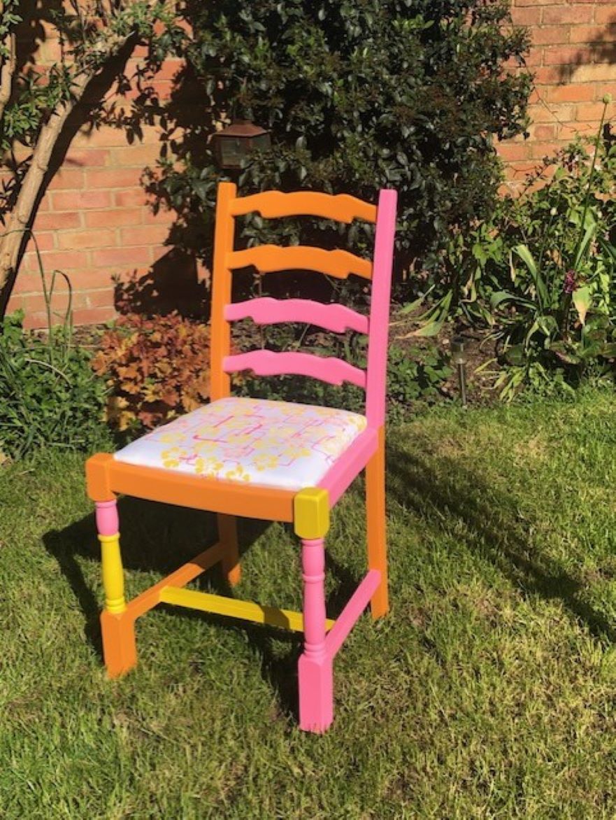 Ellie Chestnutt | Graphic Design